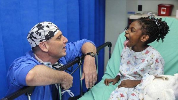 71位中外科学家,联手打造史上最强“AI儿科医生”