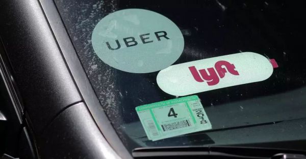 Uber v Lyft , 纳斯达克背后的日本风云