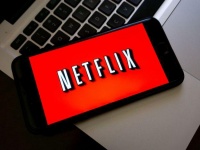 苹果被指抽成太狠遭人恨，Netflix等开始反抗