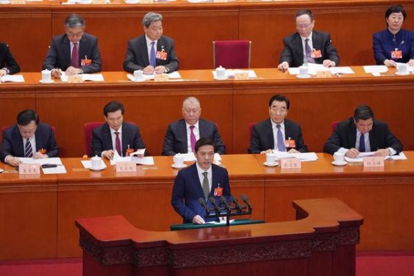 李彦宏委员:明确人工智能伦理原则,对其进行评估指导