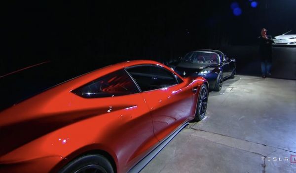 特斯拉 Model Y 终于发布，「性感」有余，惊喜不足