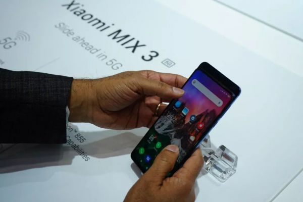 手机公司陷入集体焦虑