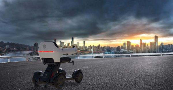 从一款升级版“轮椅”出发,「蜂鸟」想要挖掘千亿级养老设备的市场