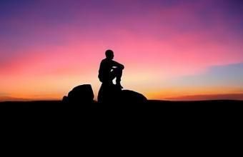 “自我”的消逝：十五年来，Facebook是如何改变人类生活的？