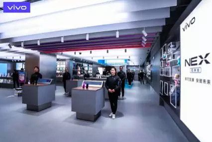 2019中国手机线下之战:进击的华为、OV各出奇招