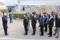 为提升反腐意识 京东让员工参观看守所