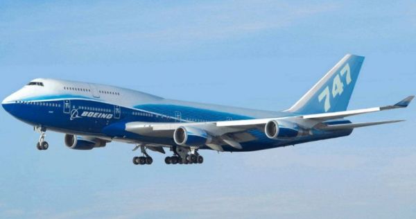 百年波音：极致辉煌与一朝失格