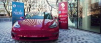特斯拉借黑客大赛找漏洞，Model 3作为奖品被送出