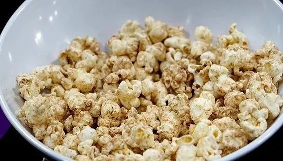 百联和阿里合资的便利店开张；小红书测试新短视频功能；亚马逊用购物弹窗推荐自有品牌 | 一周消费新闻Vol.27