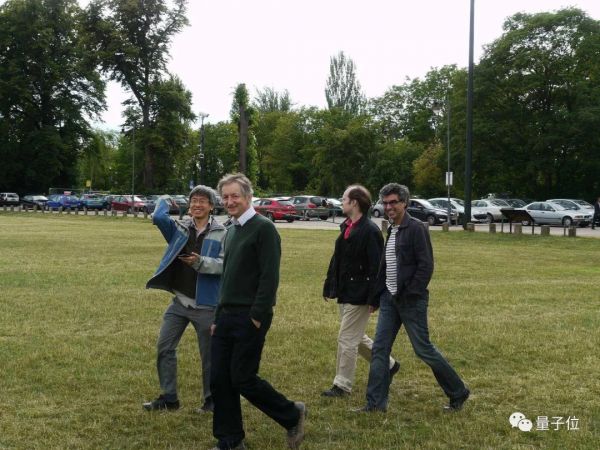 图灵奖颁给深度学习三巨头，他们曾是一小撮顽固的“蠢货”