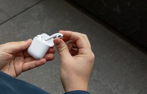 产品观察 | 体验了一周新款AirPods,我发现它其实可以做得更好