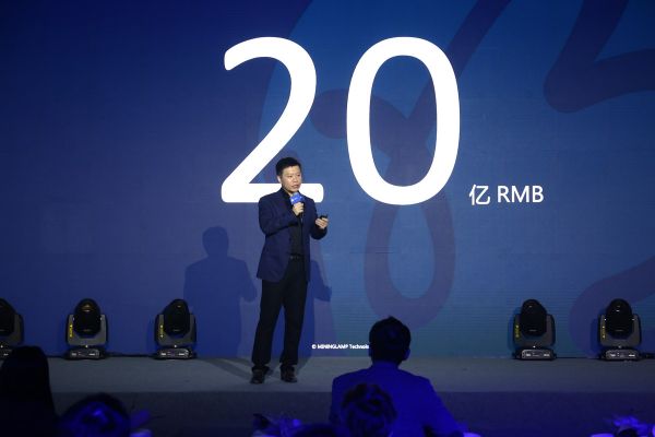 新商业NEO100 | 明略科技吴明辉:构建“感知-认知-行动”AI闭环,做“下一代人工智能”