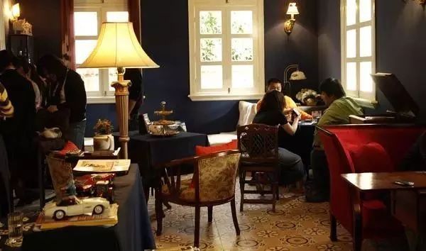 微信的“十面埋伏”，社交赛道不会轻言放弃