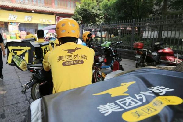 职业金字塔的程序员,被996打回原形