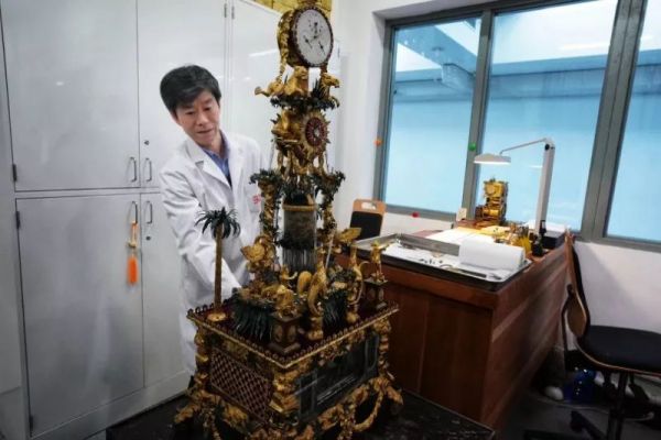 “故宫操盘手”单霁翔