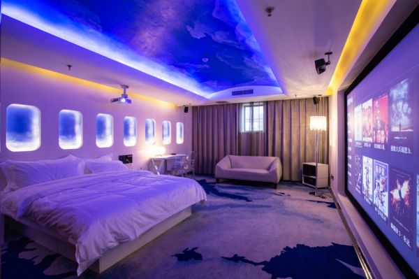 Update | 从影视体验切入中端酒店市场,「有戏电影酒店」完成数千万元 A+ 轮融资