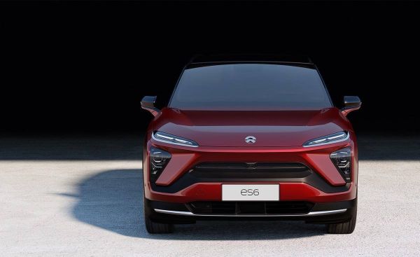 最前线 | SUV之后,蔚来、小鹏发布了纯电动的轿车