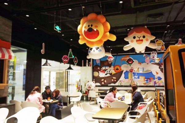 赔本赚吆喝,IP线下店沦为拍照打卡地?