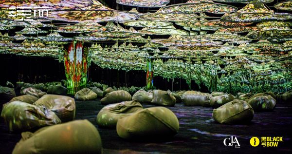 和 AI 互动绘制千里江山,看洛神仙姿,「瑰丽」国风沉浸艺术展的黑科技和商业空间