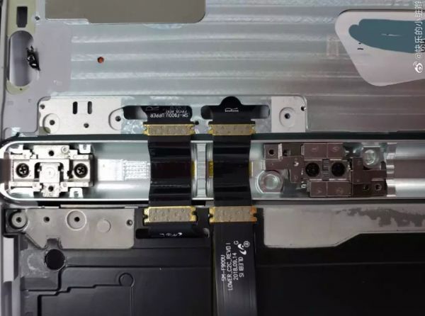 网友拆解三星 Galaxy Fold：内部复杂程度堪比机械手表