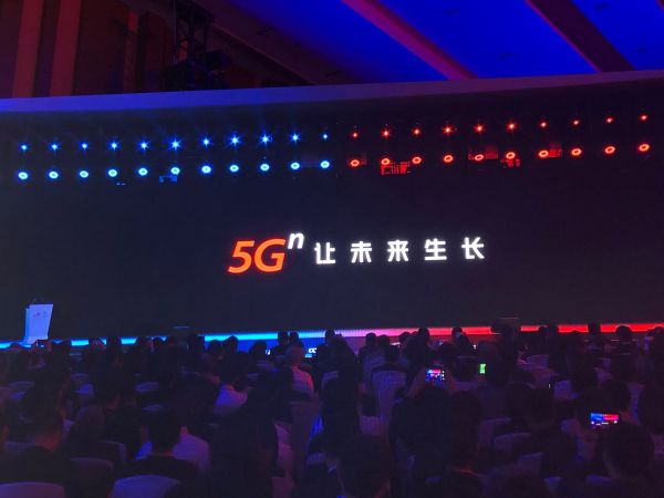最前线 | 联通在国内七城开通5G试验网，呼吁5G手机不要价格太高