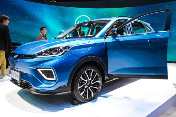 少数派的未来猜想 | 向燃油车告别？你的车想越来越懂你