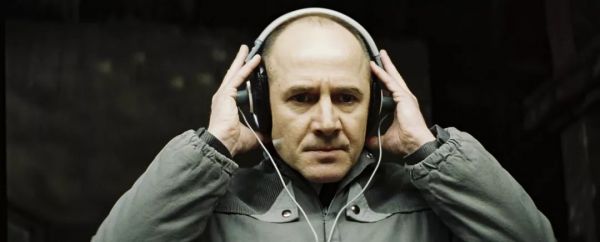 下一代AirPods，或许可以从助听器里找到灵感