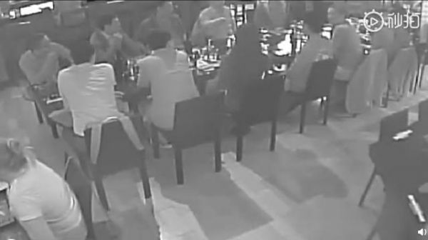 明州案女生否认“仙人跳”,刘强东律师称视频消除了错误猜测