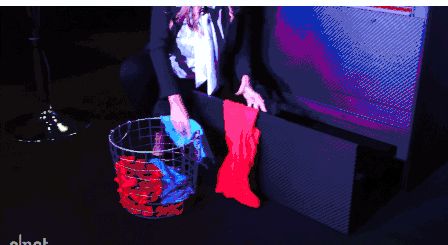 自动叠衣服机器人胎死腹中,是价格的扭曲,还是功能的故障?