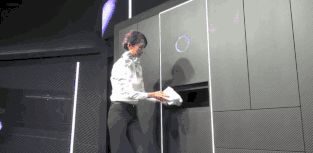 自动叠衣服机器人胎死腹中,是价格的扭曲,还是功能的故障?