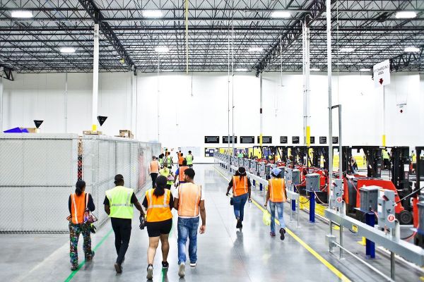 除了AI之外，没有任何人是贝佐斯的兄弟