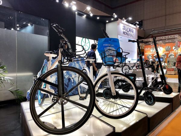摩拜硬件团队再创业,「洪记两轮」瞄准共享电动两轮车市场