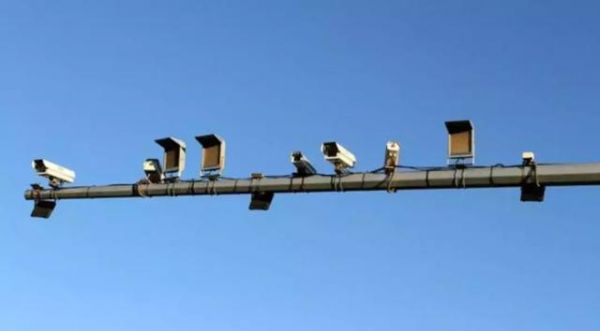 城市大脑的“眼疾”与升级:解析高文院士提出的“数字视网膜”体系