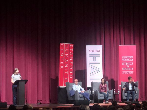 李飞飞对话《人类简史》作者赫拉利:AI 会增强人类,还是操纵人类?