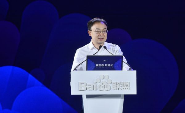 焦点分析 | 与向海龙告别的李彦宏,在漩涡中挣扎的百度