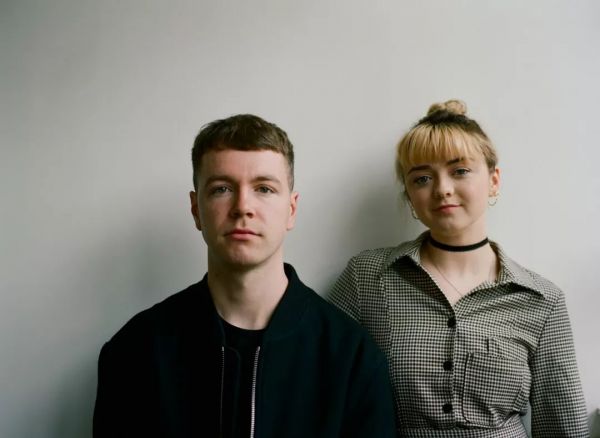 权游“二丫”创业,融资250万美元,做了个创意人社区