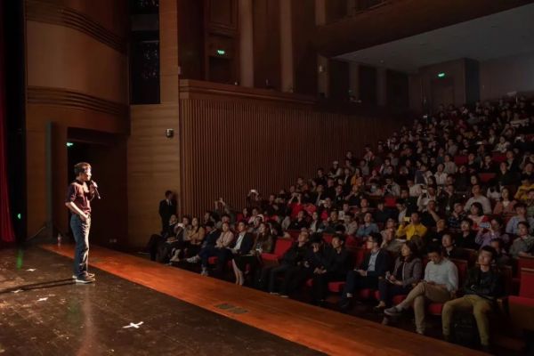 陆奇最新演讲:没有学习能力,看再多世界也没用