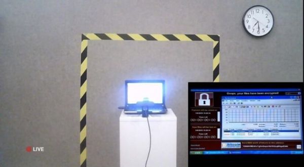 感染 6 种最危险病毒的笔记本电脑，卖出了 120 万美元