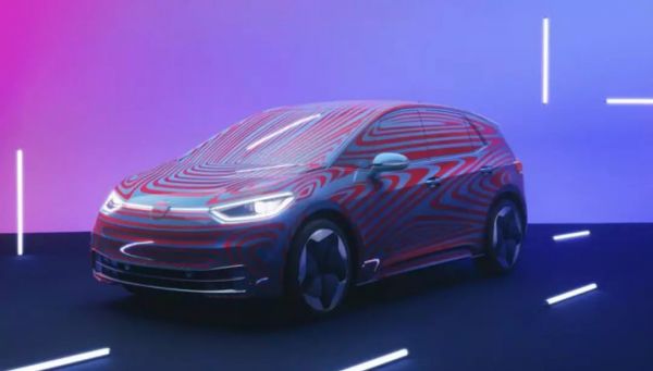 国产特斯拉32.8万起,卖贵了吗?