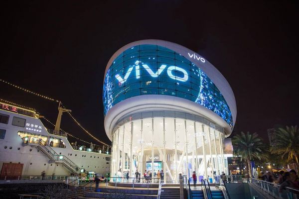 焦点分析 | 像苹果那样开店,OPPO、vivo从乡镇街边店向购物中心进发