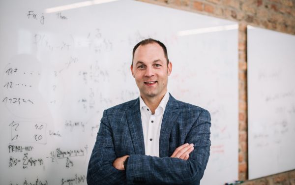 在基础研究实力雄厚的德国,亚马逊建造了人工智能中心