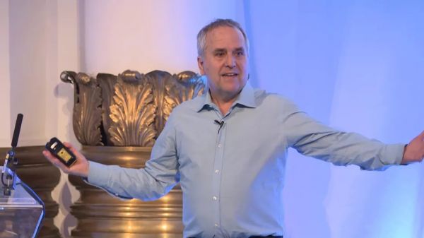 人工智能呼唤社会科学家