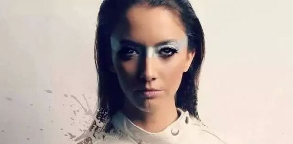 AI写的歌，应该受到版权保护吗？