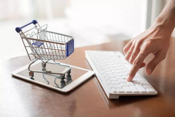 矛盾的微信好物圈