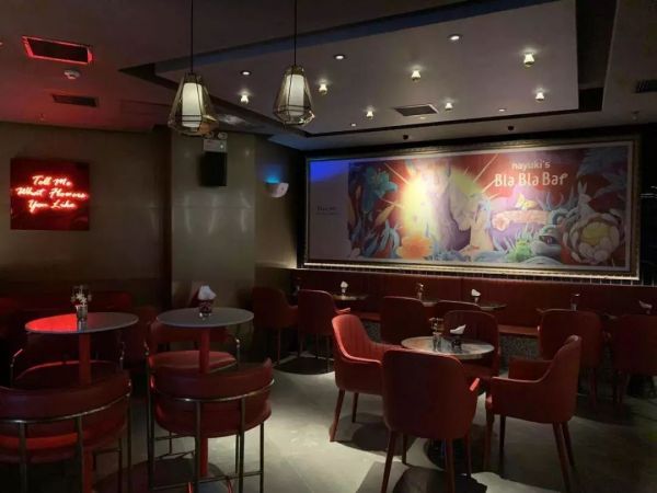 ALDI中国试点店上海开业,定位类似盒马生鲜;奈雪的茶开酒吧,醉翁之意不在酒 | 一周消费新闻Vol.39