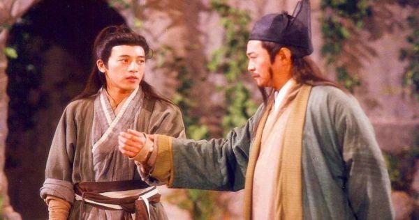 美颜党的克星:AI技术一秒还原未修图的你