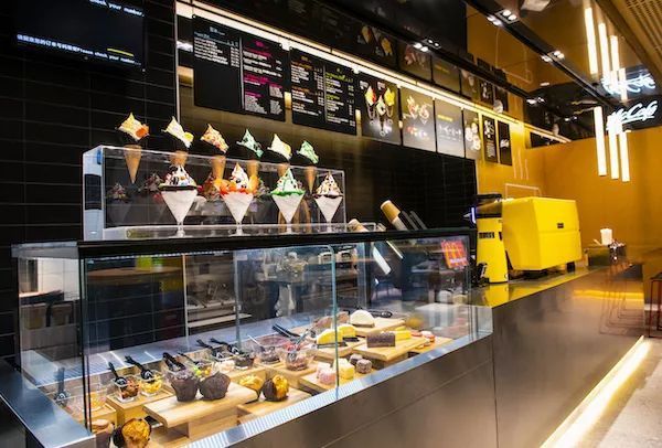 苏宁48亿买下家乐福中国;可口可乐绿雪碧瓶要变透明;3D彩妆打印机Mink面世 | 一周消费新闻Vol.40