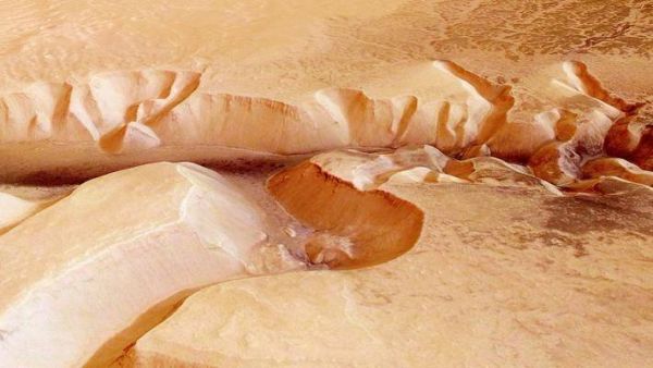 坐好了，我们一起听听火星上的地震