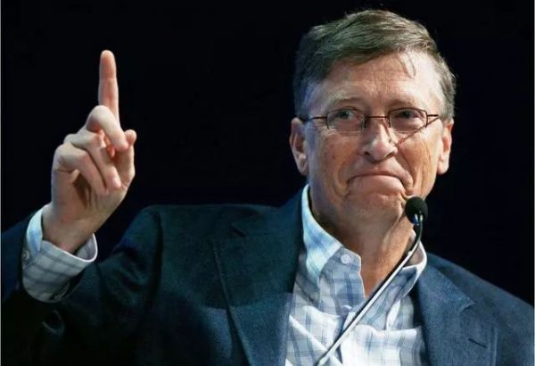 比尔盖茨痛惜微软没成为安卓,但微软到底错哪了?