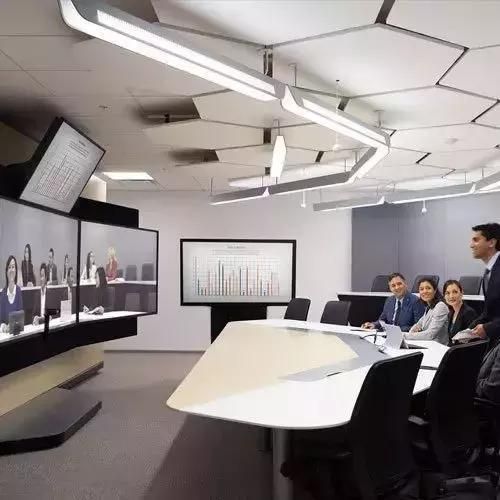 亮点与槽点齐飞的Netflix“黑客日”:4D特效、饭圈产粮神器、会议室攻略